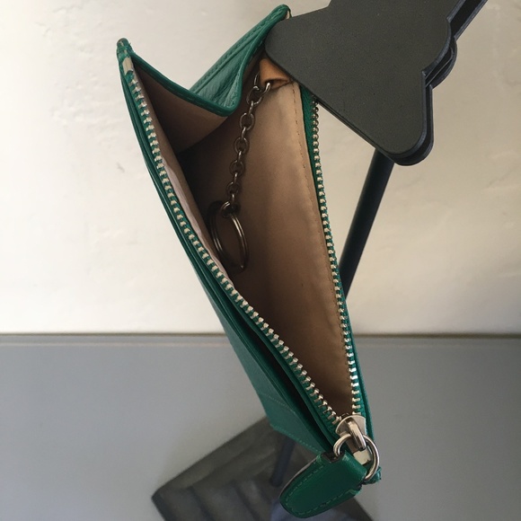 COACH Large Leather Card Case with Key Ring - Picture 4 of 6